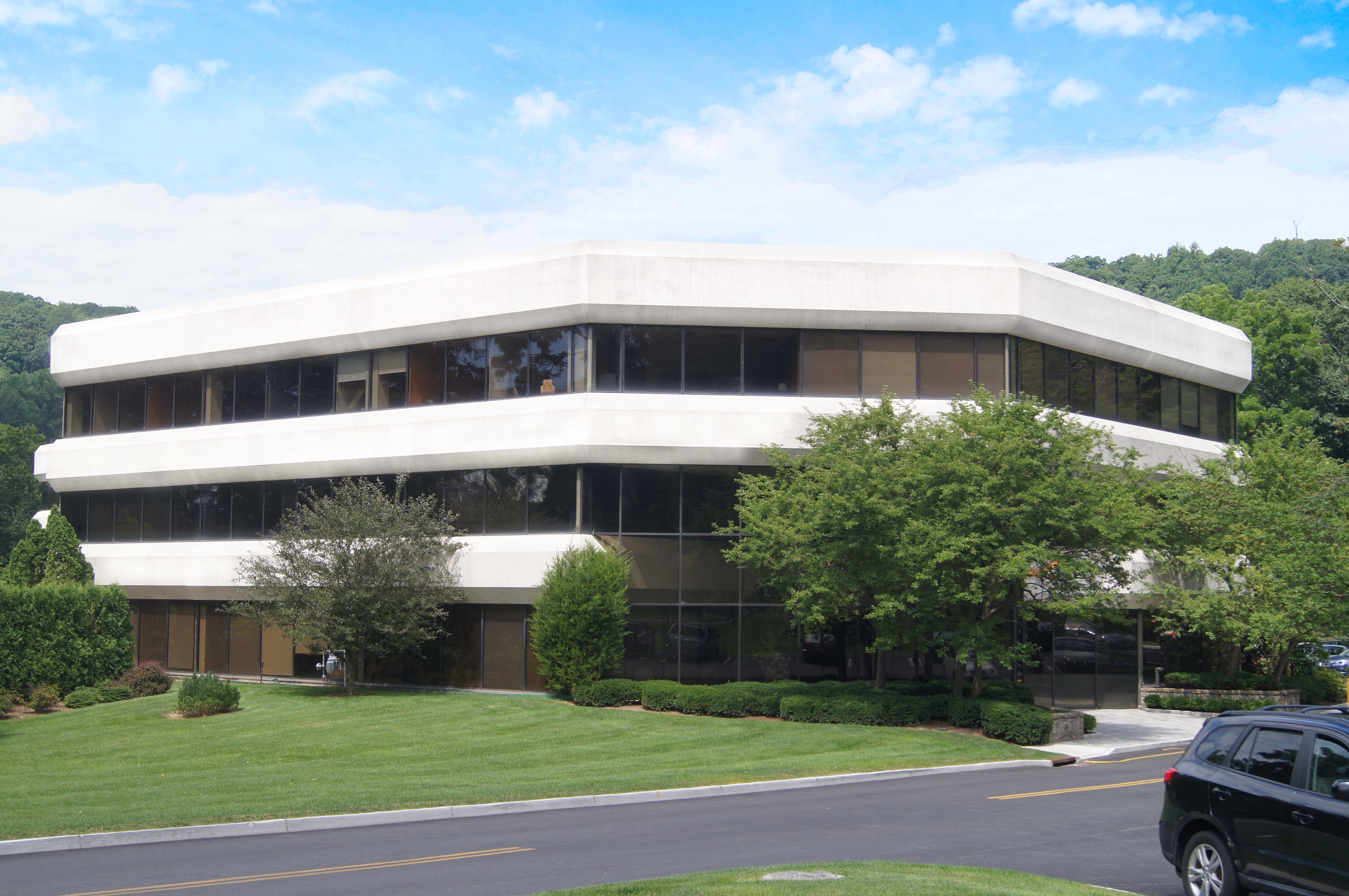 Exterior view of 245 Saw Mill River Road office building